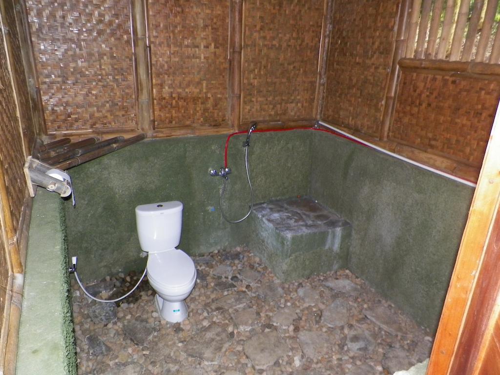 Villa Kampung Karuhun Sutan Raja Bandung Habitación foto