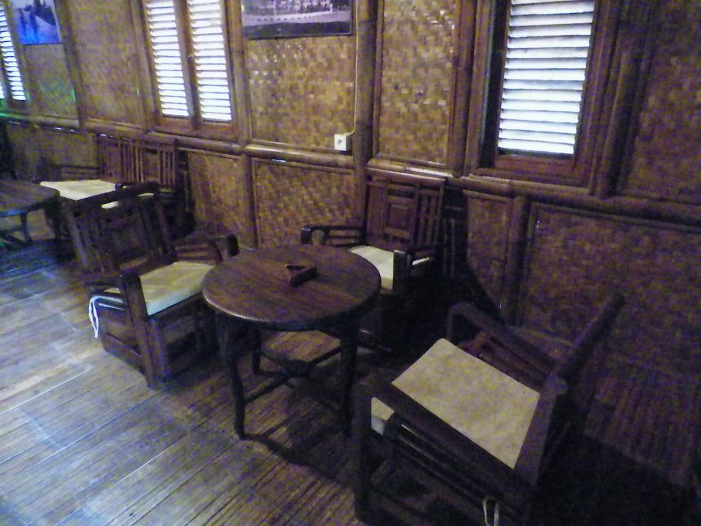 Villa Kampung Karuhun Sutan Raja Bandung Habitación foto