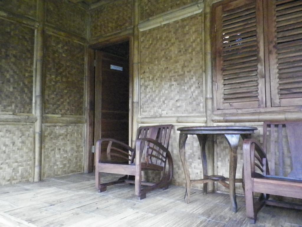 Villa Kampung Karuhun Sutan Raja Bandung Habitación foto
