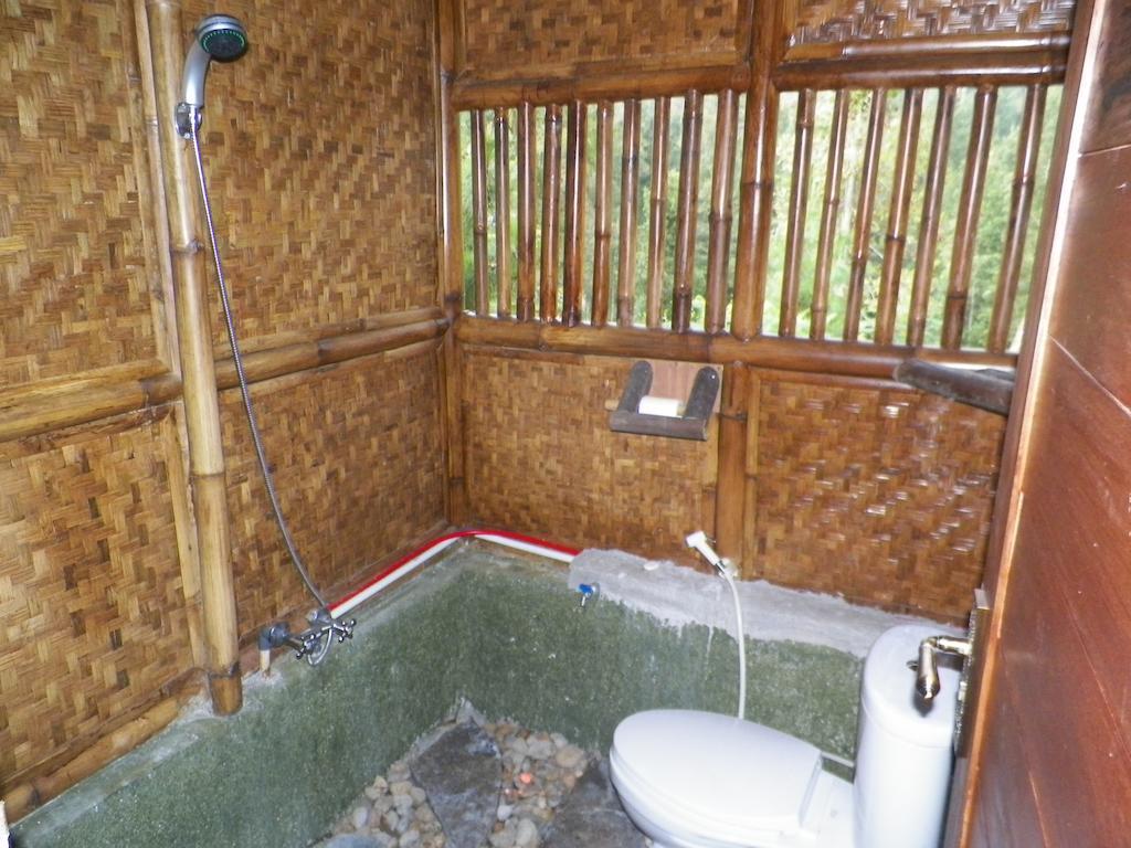 Villa Kampung Karuhun Sutan Raja Bandung Habitación foto